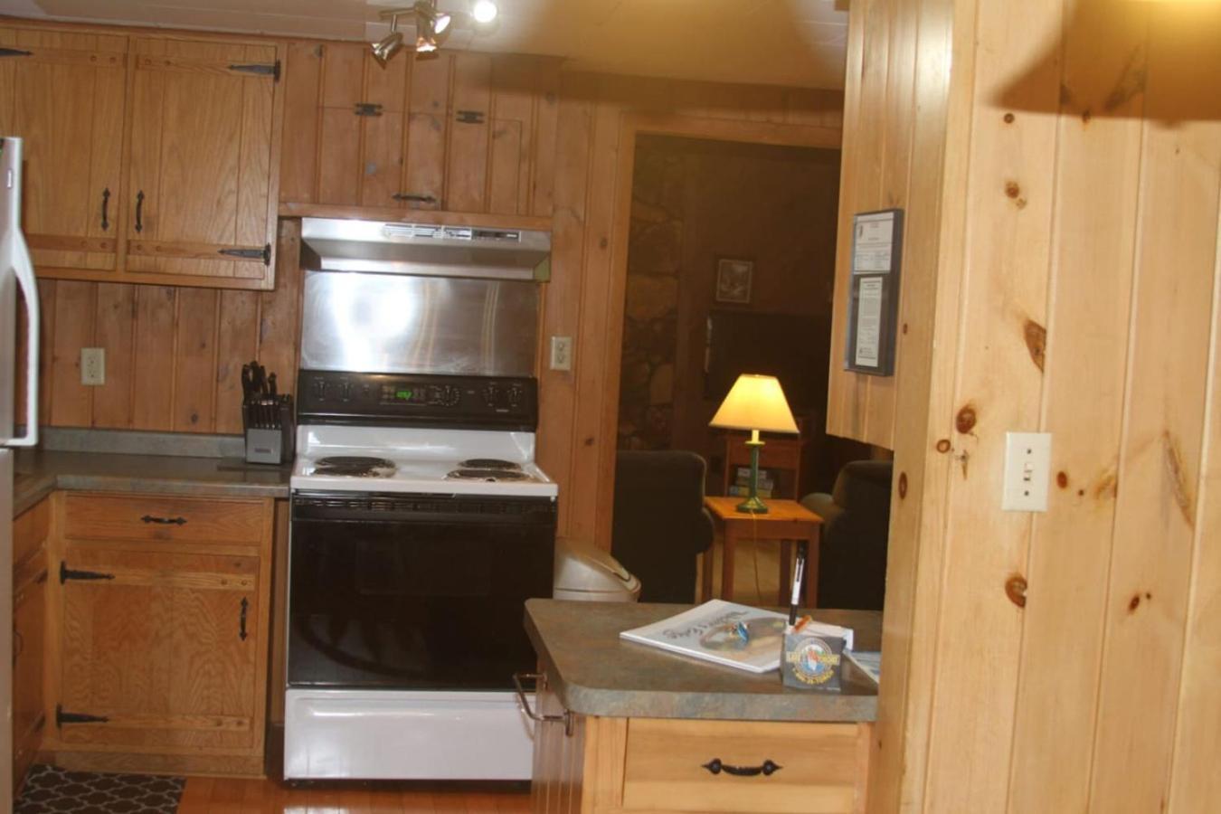 Bayview Resort Sunset Lookout Cabin 6 Saint Germain Εξωτερικό φωτογραφία